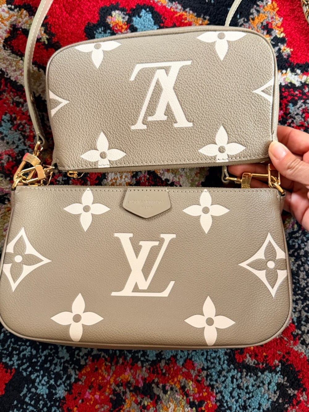 Louis Vuitton Multi Pochette in the color khaki(sage color) No longer available - Picture 6 of 12